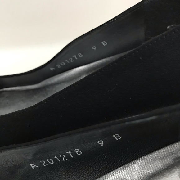 Stuart Weitzman Black Vintage Style Heels size 9 - Picture 6 of 8